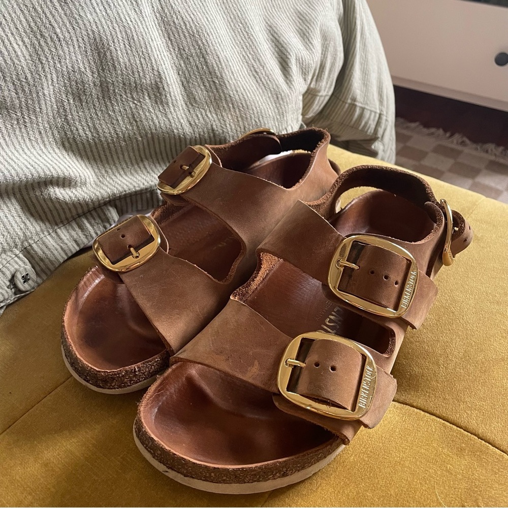 Birkenstock Big Buckle Milano Sandals Tan Cognac Gold Size 39 / 8 - 8.5 EUC